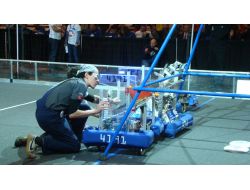 Türk Öğrenciler New York’ta Robotlarını Yarıştırdı