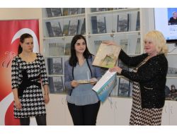 Kimsesiz Rus Çocuklardan "Gülsüm Anne"ye Saat