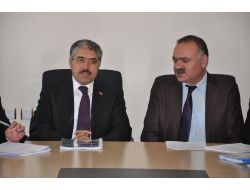 Vali Çınar, 2012 Yılı Yatırım Programını Anlattı