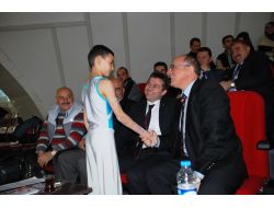 Artistik Cimnastik Şampiyonası Bolu’da Başladı