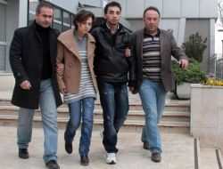 Cinayeti Üstlenen Abla, Kardeşi İle Adliyeye Sevk Edildi