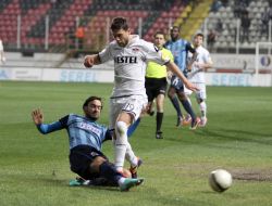 Manisaspor: 3 - Adana Demirspor: 0