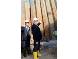 Büyükşehir'in Yüreğir'deki Altyapı Çalışmaları Sürüyor