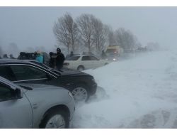 Rusya’da 7 Kişi Araçlarında Donarak Can Verdi