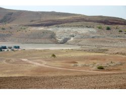 Uzunlu Barajı'nın Zeminine Beton Kaplama Yapılacak