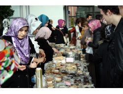 Buseder'li Kadınlardan Öğrenciler Yararına Kermes