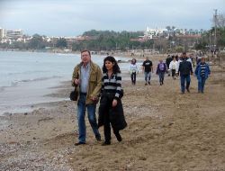 Yabancılar 2010'u Enerjik Ve Zinde Geçirmek İçin Yeni Yılın İlk Gününde Yürüyüş Yaptı