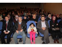 "Anne, Baba Ve Öğretmenlerin Sözleri Çocuklarda Çok Etkili"