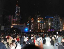 Hollanda'da Bir Gecede 65 Milyon Euro Havaya Uçtu!!