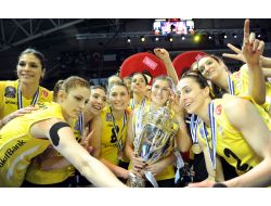 Rabıta Bakü'yü 3-0 Yenen Vakıfbank Filede Avrupa'nın En Büyüğü