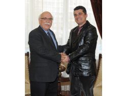 Des'den Öğretmenlere Maaş İyileştirmesi Konusunda Müjdeli Haber