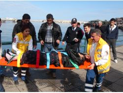 Zonguldak'ta Denize Düşen Kadın, Son Anda Kurtarıldı