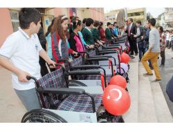 Mavi Kapaklar 23 Engelliye Tekerlekli Sandalye Oldu