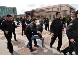 Üniversitelilerin Yemek Zammı Protestosunda Olay Çıktı: 9 Yaralı, 5 Gözaltı