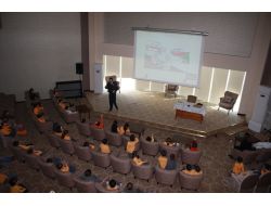 Feza'nın Minik Polisleri Belgelerini Aldı