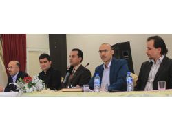 Kudüs Fatihi Selahaddin Eyyubi Üç Dilde Anlatıldı