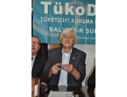 'Tüketicilerin, Banka Kasalarında Birikmiş 10 Milyar Lira Kart Aidatı Var'