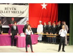 İstiklal Marşı'nın Kabulünün 92. Yıldönümü Bayburt'ta Kutlandı