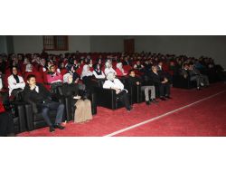 Batman'da 'Dinin Direği Namaz' Konulu Program Düzenlendi