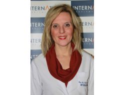 'Sağlıklı Böbrek İçin, Sigara Ve Tuz'dan Uzak Durun, Bol Su İçin'