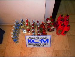 Hopa'da Kaçak Sigara Ve İçki Ele Geçirildi