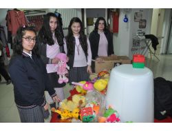 Öğrenciler Oyuncaklarını Paylaştı