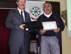 Pancarda Yüksek Verimi Yakalayan Çiftçiler Bilgisayarla Ödüllendirildi