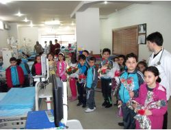 Özel Sema Koleji Sağlık Çalışanlarının Bayramını Kutladı