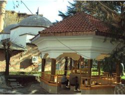 Tarihi Şeyh Yavsi Camii'nin Çevresi Yeniden Düzenlenecek