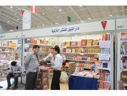 Riyad Kitap Fuarında Fethullah Gülen Hocaefendi'nin Kitaplarına Büyük İlgi