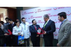 Ağrı'da Başarılı Doktorlar Ödüllendirildi