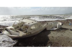 Edremit Körfezi'nde Lodos Etkili Oluyor