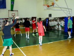 Bursa Büyükşehir Belediyesporlu Basketçiler, Edirnespor'u Geçmek İstiyor