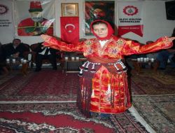 Muharrem Ayının Son Gününde De Aşure Dağıtıldı