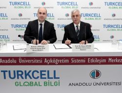 Açıköğretim Fakültesi'ne Özel Çağrı Merkezi Hizmeti