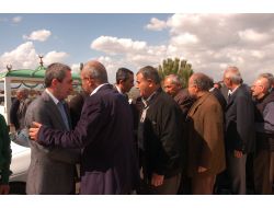 Çorum Emniyet Müdürü Bir Ayda Hem Babasını Hem Annesini Kaybetti