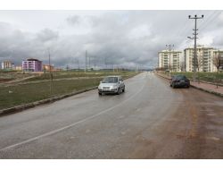 Başbakan Gelecek Diye Arazisinden Yol Geçirdiler