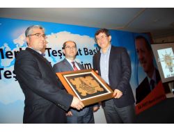 Davutoğlu: Hangi Milletten Olursa Olsun Hep Mazlumun Yanında Olduk