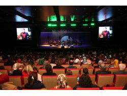 Ahmet Özhan Kayserililerle Buluştu