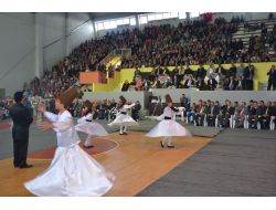 Kozan'da Hafızlar Taçlandı