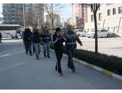 KREDİ ÇETESİ Çökertildi!