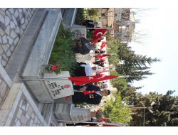 Şehit Aileleri Ve Gazilere 'Devlet Övünç Madalyalası' Verildi