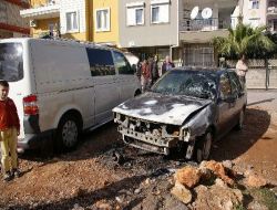 Antalya'da 6 Araç Kundaklandı!