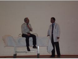 Din Görevlilerinden “çanakkale” Oyunu