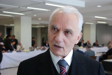 YAŞAR YAKIŞ NET KONUŞTU!