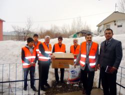 Konteynerde Yaşayan Aile Sıcak Yuvaya Kavuştu