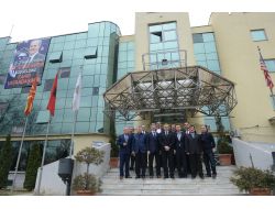 Üsküp'ten Büyükşehir Belediyesi'ne Fahri Hemşehrilik Beratı