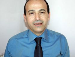 Kız Çocuklarında Uzun Süren Düzensiz Adet Kanamaları Kansızlıkla Karıştırılıyor