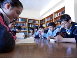 Altınyayla’da Tablet Ödüllü Kitap Okuma Kampanyası