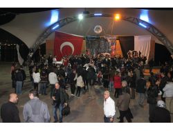 Ereğlili Bjk'lı Taraftarları Takımlarını Kuruluş Yıldönümünü Kutladı